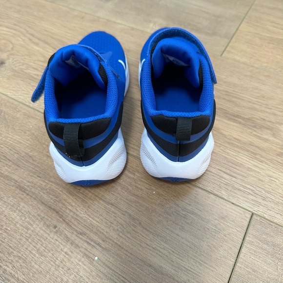 New Without Tags — Kids Nike Revolution 7 - Size 12c - Blue - Velcro closure - Picture 6 of 9